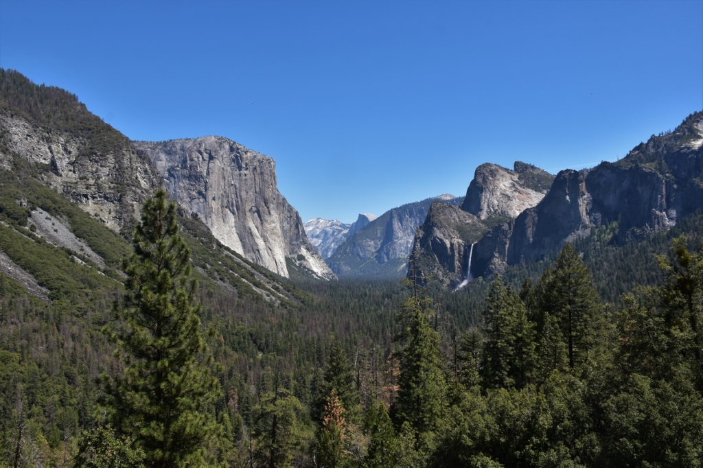 Yosemite National Park, Tunnel View, California, United States