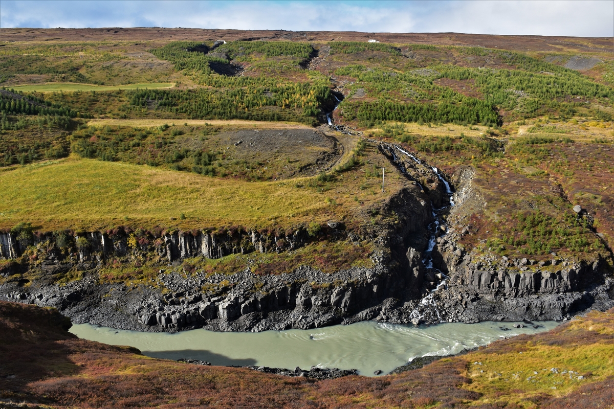 East of Iceland, Studlagil canyon, river